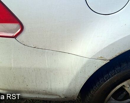 Белый Фольксваген Поло, объемом двигателя 1.6 л и пробегом 194 тыс. км за 6800 $, фото 3 на Automoto.ua