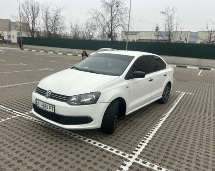Белый Фольксваген Поло, объемом двигателя 1.6 л и пробегом 220 тыс. км за 5300 $, фото 1 на Automoto.ua