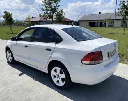 Белый Фольксваген Поло, объемом двигателя 1.6 л и пробегом 132 тыс. км за 6050 $, фото 3 на Automoto.ua