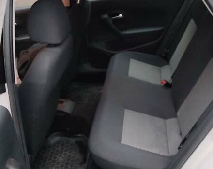 Белый Фольксваген Поло, объемом двигателя 1.6 л и пробегом 223 тыс. км за 7000 $, фото 13 на Automoto.ua