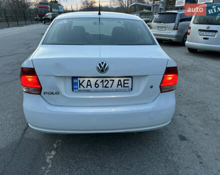 Белый Фольксваген Поло, объемом двигателя 1.6 л и пробегом 253 тыс. км за 3650 $, фото 11 на Automoto.ua