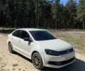 Белый Фольксваген Поло, объемом двигателя 1.6 л и пробегом 247 тыс. км за 5500 $, фото 1 на Automoto.ua