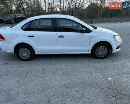 Белый Фольксваген Поло, объемом двигателя 1.6 л и пробегом 253 тыс. км за 3650 $, фото 16 на Automoto.ua