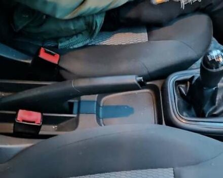 Белый Фольксваген Поло, объемом двигателя 1.6 л и пробегом 223 тыс. км за 7000 $, фото 17 на Automoto.ua