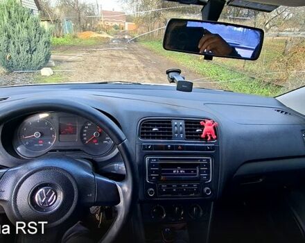 Белый Фольксваген Поло, объемом двигателя 1.6 л и пробегом 194 тыс. км за 6800 $, фото 6 на Automoto.ua