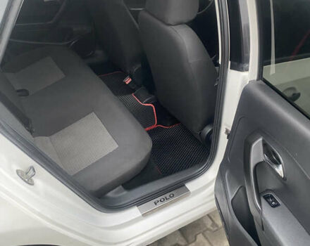 Белый Фольксваген Поло, объемом двигателя 1.6 л и пробегом 250 тыс. км за 5500 $, фото 8 на Automoto.ua