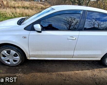 Белый Фольксваген Поло, объемом двигателя 1.6 л и пробегом 194 тыс. км за 6800 $, фото 5 на Automoto.ua