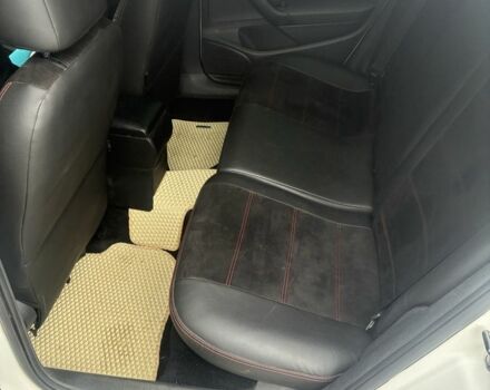 Белый Фольксваген Поло, объемом двигателя 1.6 л и пробегом 240 тыс. км за 6555 $, фото 14 на Automoto.ua