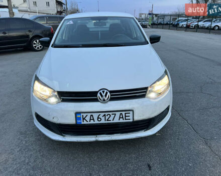 Белый Фольксваген Поло, объемом двигателя 1.6 л и пробегом 253 тыс. км за 3650 $, фото 8 на Automoto.ua