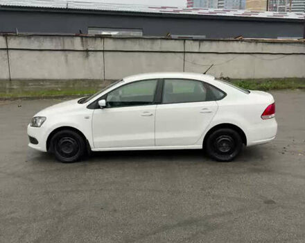 Белый Фольксваген Поло, объемом двигателя 1.6 л и пробегом 101 тыс. км за 7500 $, фото 2 на Automoto.ua