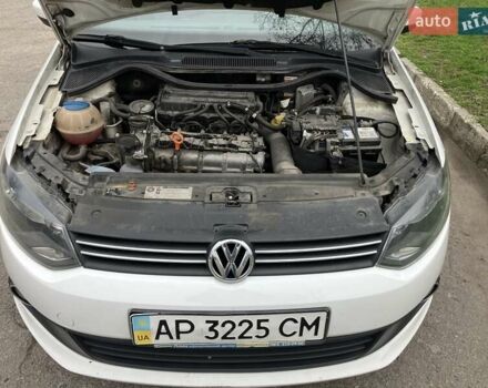 Белый Фольксваген Поло, объемом двигателя 1.6 л и пробегом 218 тыс. км за 7900 $, фото 5 на Automoto.ua