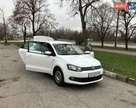 Белый Фольксваген Поло, объемом двигателя 1.6 л и пробегом 218 тыс. км за 7900 $, фото 1 на Automoto.ua