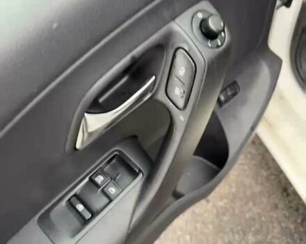 Белый Фольксваген Поло, объемом двигателя 1.6 л и пробегом 101 тыс. км за 7500 $, фото 12 на Automoto.ua