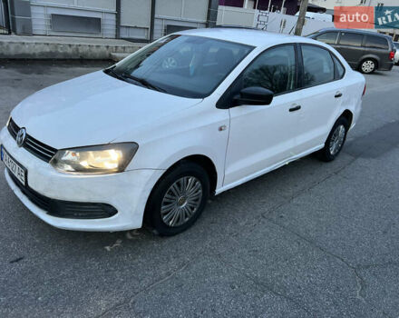Белый Фольксваген Поло, объемом двигателя 1.6 л и пробегом 253 тыс. км за 3650 $, фото 7 на Automoto.ua