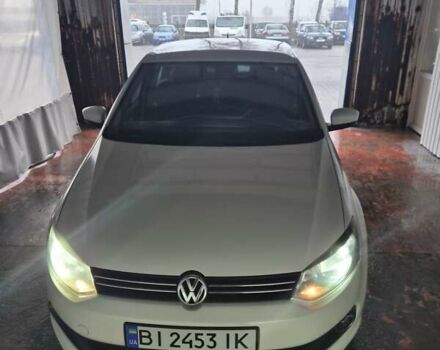 Белый Фольксваген Поло, объемом двигателя 1.6 л и пробегом 221 тыс. км за 7300 $, фото 4 на Automoto.ua