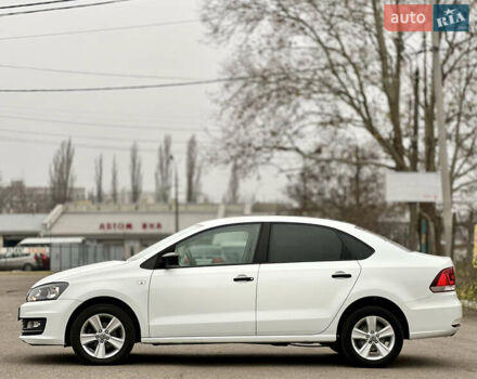 Белый Фольксваген Поло, объемом двигателя 1.6 л и пробегом 164 тыс. км за 8999 $, фото 5 на Automoto.ua