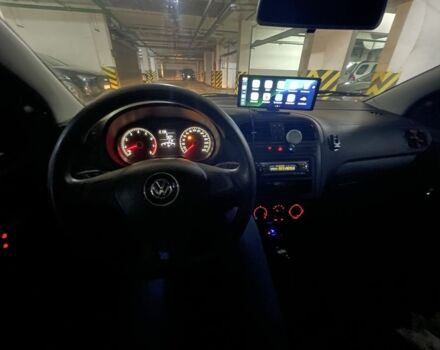 Білий Фольксваген Поло, об'ємом двигуна 1.6 л та пробігом 370 тис. км за 7699 $, фото 6 на Automoto.ua