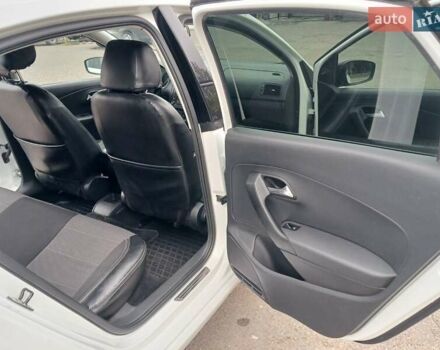 Білий Фольксваген Поло, об'ємом двигуна 1.6 л та пробігом 163 тис. км за 8700 $, фото 14 на Automoto.ua