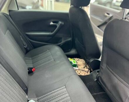 Білий Фольксваген Поло, об'ємом двигуна 1.6 л та пробігом 200 тис. км за 5500 $, фото 7 на Automoto.ua