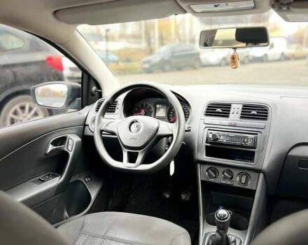 Білий Фольксваген Поло, об'ємом двигуна 1.6 л та пробігом 190 тис. км за 7500 $, фото 4 на Automoto.ua