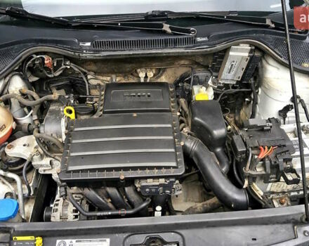 Білий Фольксваген Поло, об'ємом двигуна 1.6 л та пробігом 153 тис. км за 8000 $, фото 6 на Automoto.ua