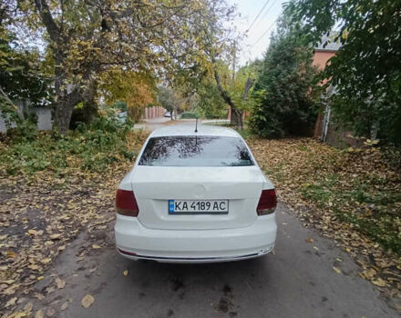 Білий Фольксваген Поло, об'ємом двигуна 1.6 л та пробігом 345 тис. км за 4999 $, фото 2 на Automoto.ua