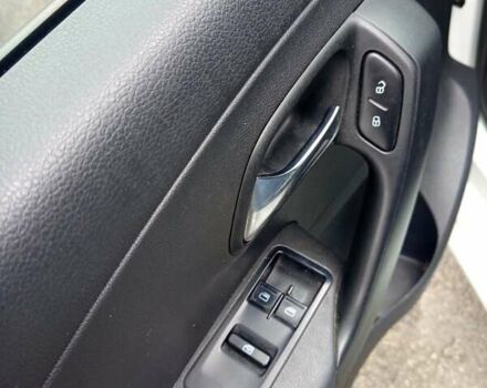 Білий Фольксваген Поло, об'ємом двигуна 1.6 л та пробігом 190 тис. км за 7500 $, фото 7 на Automoto.ua