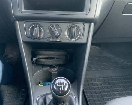 Белый Фольксваген Поло, объемом двигателя 1.2 л и пробегом 217 тыс. км за 6150 $, фото 8 на Automoto.ua