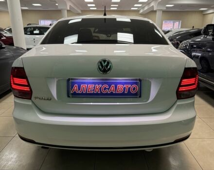 Білий Фольксваген Поло, об'ємом двигуна 1.6 л та пробігом 139 тис. км за 8700 $, фото 6 на Automoto.ua