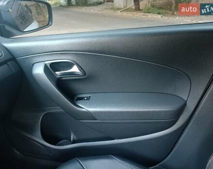 Белый Фольксваген Поло, объемом двигателя 1.6 л и пробегом 196 тыс. км за 9000 $, фото 22 на Automoto.ua