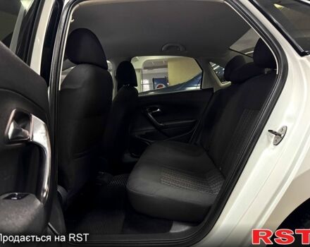 Білий Фольксваген Поло, об'ємом двигуна 1.6 л та пробігом 139 тис. км за 8700 $, фото 9 на Automoto.ua