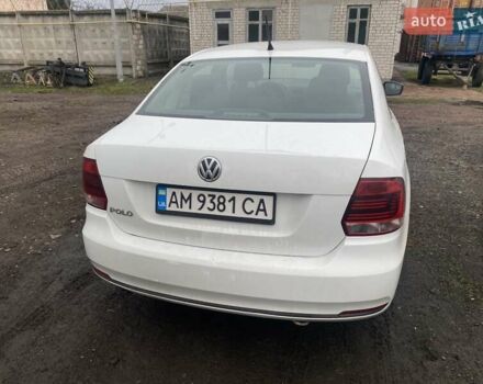 Белый Фольксваген Поло, объемом двигателя 1.6 л и пробегом 156 тыс. км за 7600 $, фото 4 на Automoto.ua