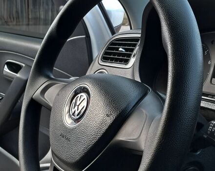 Белый Фольксваген Поло, объемом двигателя 1.6 л и пробегом 98 тыс. км за 8800 $, фото 12 на Automoto.ua