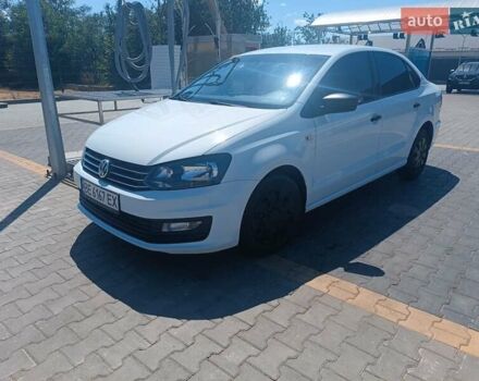 Белый Фольксваген Поло, объемом двигателя 1.6 л и пробегом 196 тыс. км за 9000 $, фото 5 на Automoto.ua
