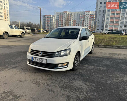 Білий Фольксваген Поло, об'ємом двигуна 1.6 л та пробігом 195 тис. км за 8200 $, фото 1 на Automoto.ua