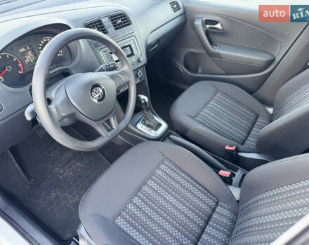 Белый Фольксваген Поло, объемом двигателя 1.4 л и пробегом 134 тыс. км за 9500 $, фото 15 на Automoto.ua