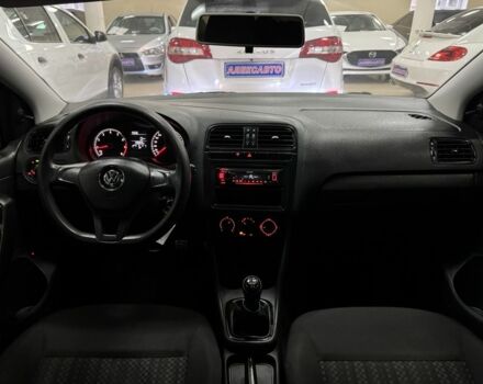 Білий Фольксваген Поло, об'ємом двигуна 1.6 л та пробігом 139 тис. км за 8700 $, фото 12 на Automoto.ua