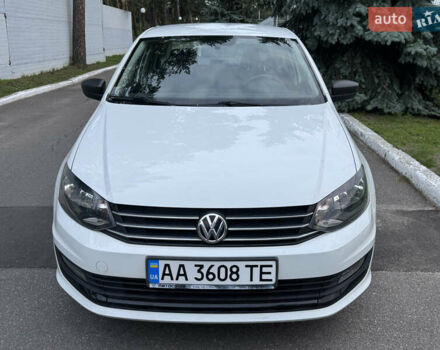 Белый Фольксваген Поло, объемом двигателя 1.6 л и пробегом 65 тыс. км за 10500 $, фото 6 на Automoto.ua
