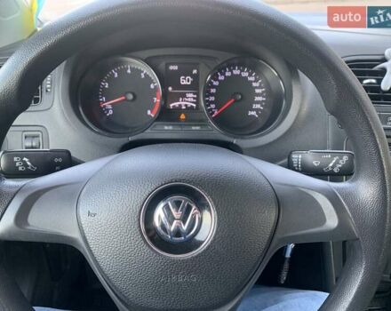 Белый Фольксваген Поло, объемом двигателя 1.2 л и пробегом 217 тыс. км за 6150 $, фото 13 на Automoto.ua