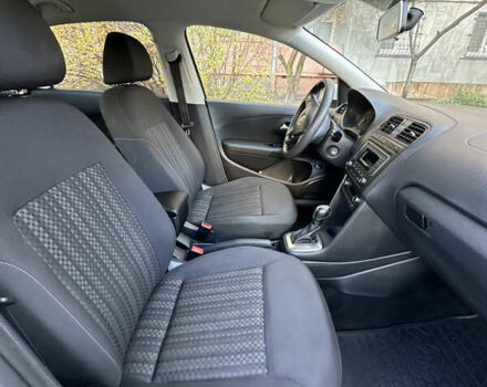 Белый Фольксваген Поло, объемом двигателя 1.4 л и пробегом 99 тыс. км за 9900 $, фото 6 на Automoto.ua