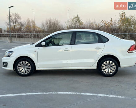 Белый Фольксваген Поло, объемом двигателя 1.4 л и пробегом 134 тыс. км за 9500 $, фото 12 на Automoto.ua