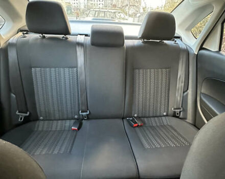 Белый Фольксваген Поло, объемом двигателя 1.4 л и пробегом 99 тыс. км за 9900 $, фото 5 на Automoto.ua