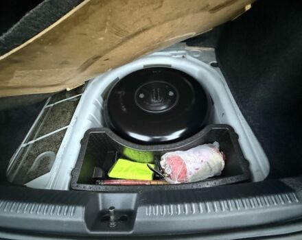 Белый Фольксваген Поло, объемом двигателя 1.6 л и пробегом 187 тыс. км за 8900 $, фото 3 на Automoto.ua