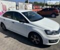 Белый Фольксваген Поло, объемом двигателя 1.6 л и пробегом 298 тыс. км за 7500 $, фото 1 на Automoto.ua