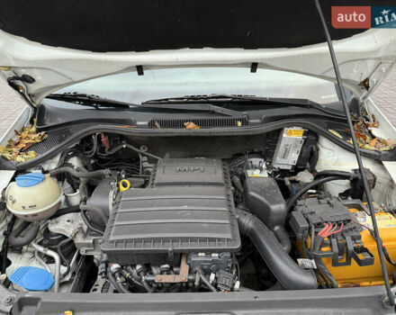 Білий Фольксваген Поло, об'ємом двигуна 1.6 л та пробігом 131 тис. км за 7300 $, фото 17 на Automoto.ua