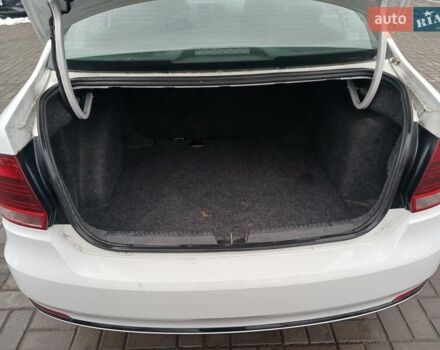 Білий Фольксваген Поло, об'ємом двигуна 1.6 л та пробігом 117 тис. км за 7062 $, фото 11 на Automoto.ua