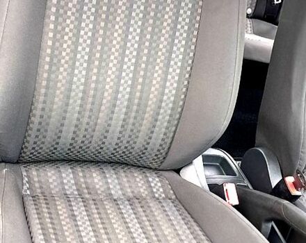 Белый Фольксваген Поло, объемом двигателя 1.6 л и пробегом 73 тыс. км за 9600 $, фото 10 на Automoto.ua