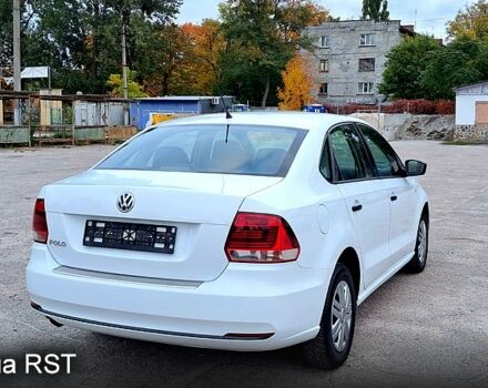 Белый Фольксваген Поло, объемом двигателя 1.6 л и пробегом 73 тыс. км за 9600 $, фото 6 на Automoto.ua