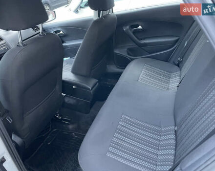 Білий Фольксваген Поло, об'ємом двигуна 1.6 л та пробігом 320 тис. км за 8400 $, фото 9 на Automoto.ua