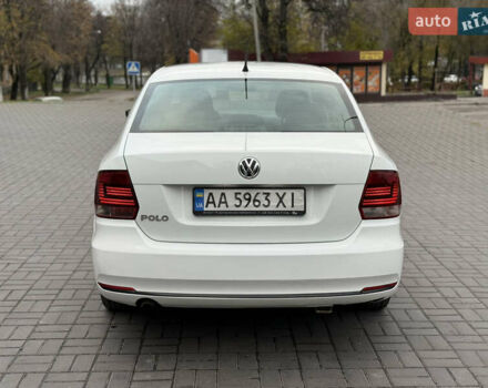 Білий Фольксваген Поло, об'ємом двигуна 1.6 л та пробігом 131 тис. км за 7300 $, фото 4 на Automoto.ua